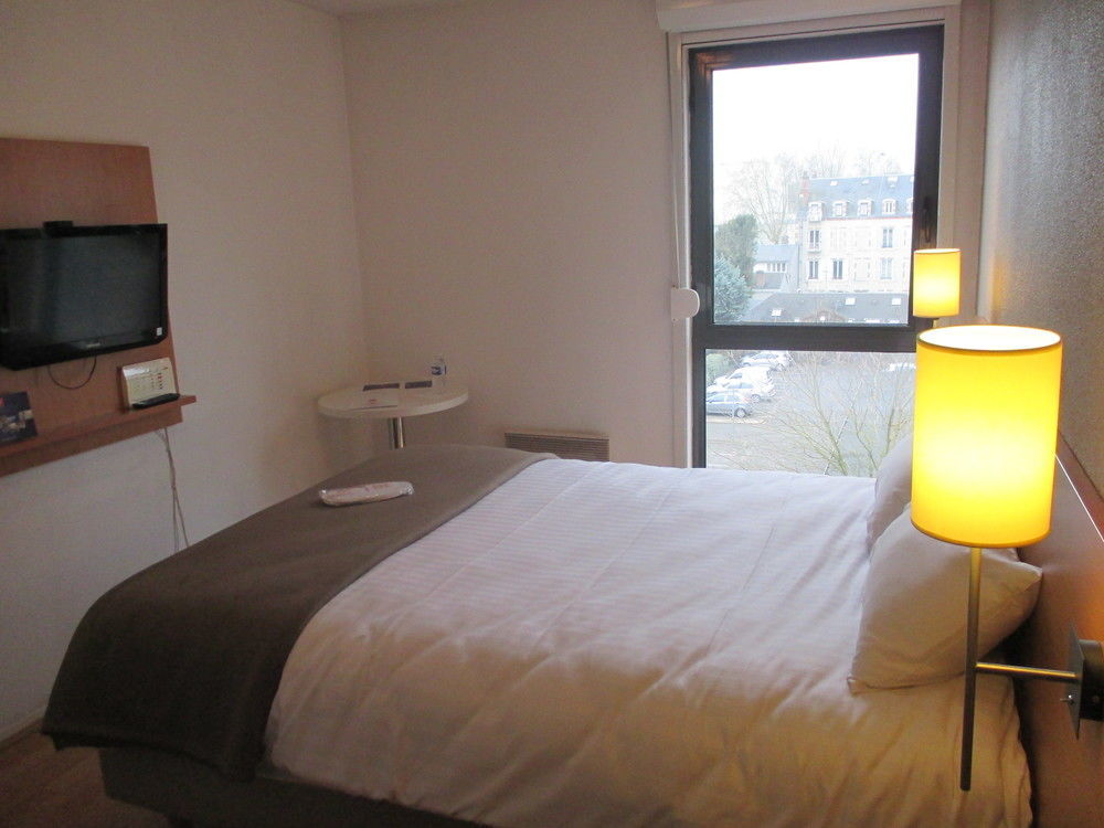 Sejours & Affaires Orleans Jeanne D'Arc Aparthotel Exterior foto